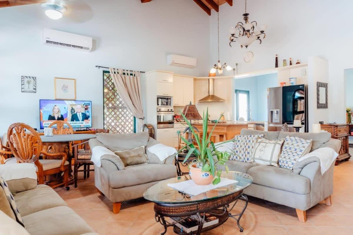 The Elegance Of Tierra Del Sol With Private Pool Villa Palm Beach Exteriör bild