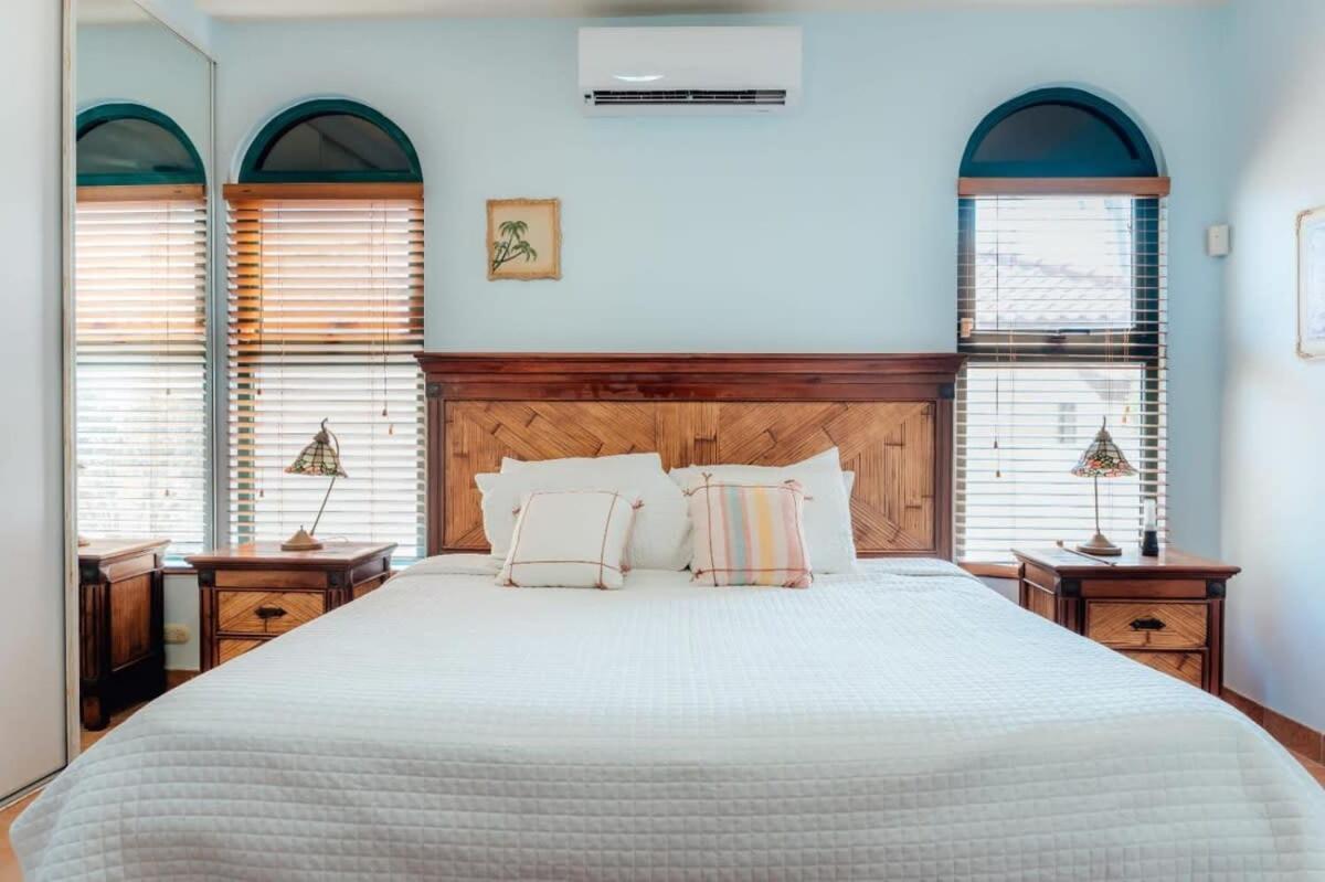 The Elegance Of Tierra Del Sol With Private Pool Villa Palm Beach Exteriör bild